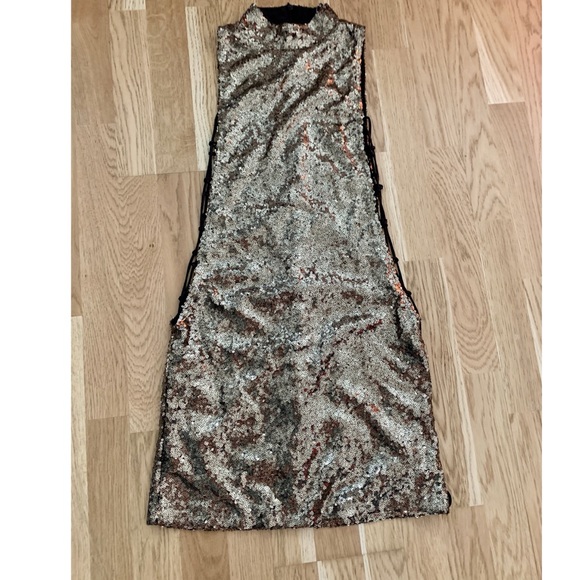 Motel Infinity Sequin Mini Dress - Picture 3 of 5